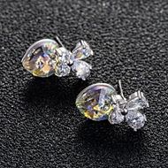 Picture of Womens Fashion White Stud Earrings Factory Supply