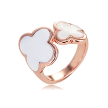 Show details for Impressive Zinc Alloy Enamel Fashion Ring with Low MOQ