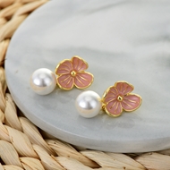 Picture of Delicate Artificial Pearl Casual Stud Earrings