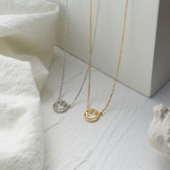 Picture of Filigree Small White Pendant Necklace