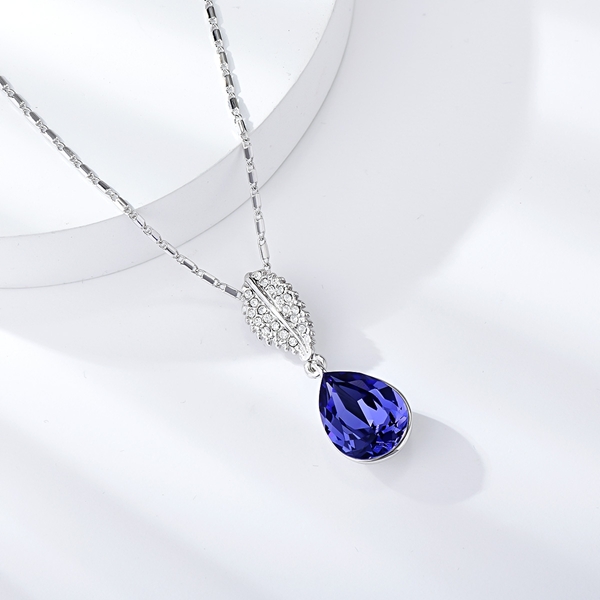 Picture of Fashionable Platinum Plated Small Pendant Necklace