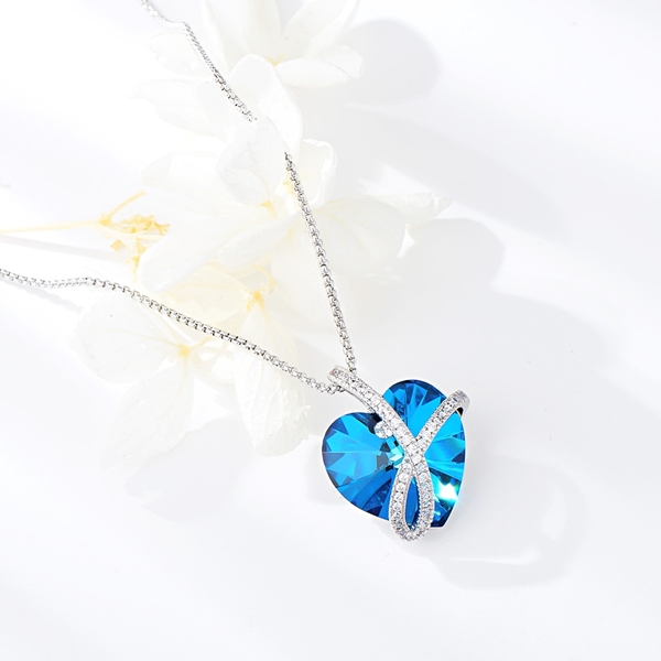 Picture of Love & Heart Blue Pendant Necklace with Beautiful Craftmanship