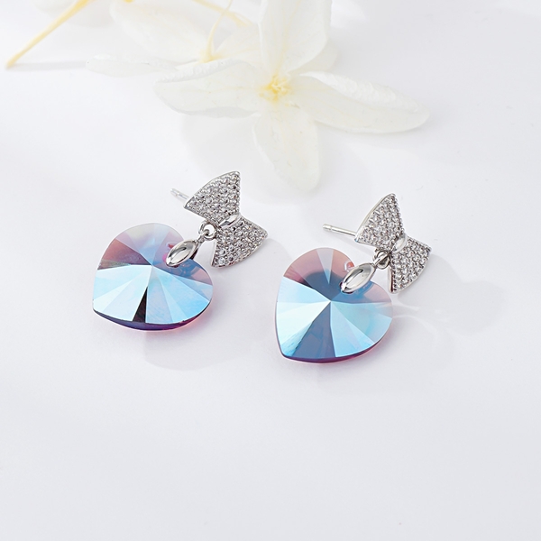 Picture of Love & Heart Swarovski Element Stud Earrings in Flattering Style