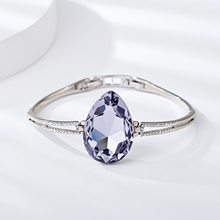 Show details for Platinum Plated Zinc Alloy Fashion Bracelet from Certified Factory