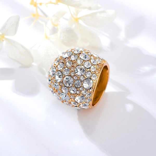 Picture of Zinc Alloy Rose Gold Plated Fashion Ring For Your Occasions