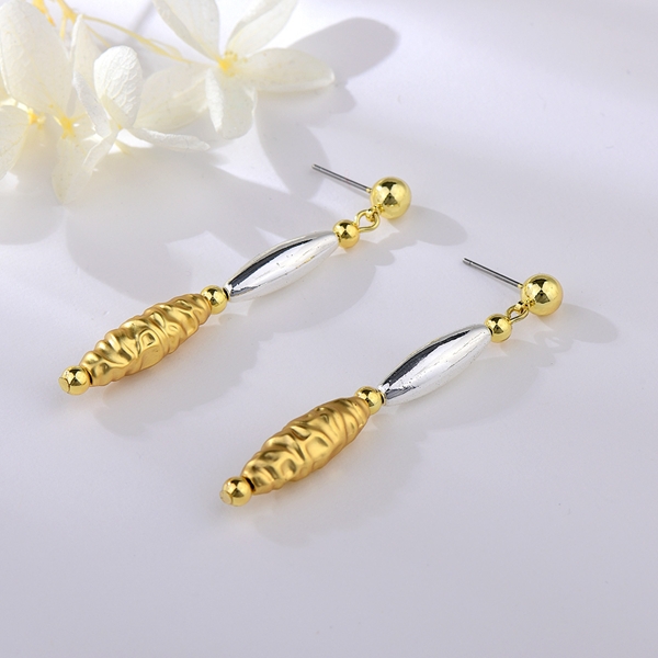 Picture of Inexpensive Zinc Alloy Gold Plated Dangle Earrings from Reliable Manufacturer