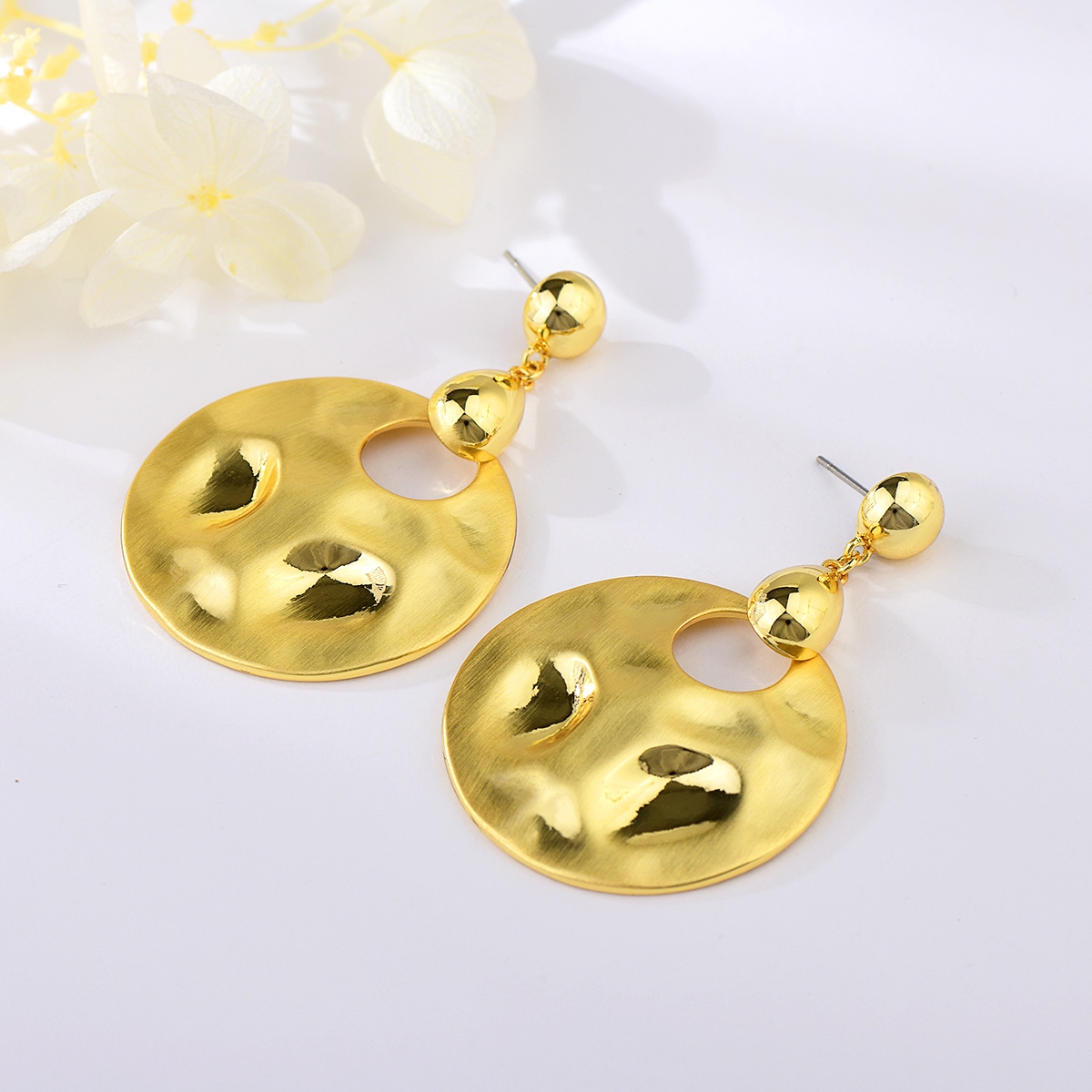 Dubai Zinc Alloy Dangle Earrings with Fast Shipping