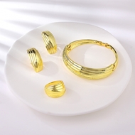 Picture of Dubai Zinc Alloy 3 Piece Jewelry Set with Speedy Delivery