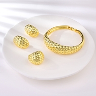 Picture of Impressive Gold Plated Zinc Alloy 3 Piece Jewelry Set with Low MOQ