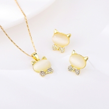 Show details for Fashionable Small White 2 Piece Jewelry Set
