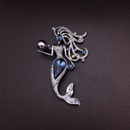 Show details for Designer Platinum Plated Zinc Alloy Brooche at Factory Price