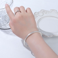 Picture of 999 Sterling Silver Small Fashion Bangle with Fast Delivery