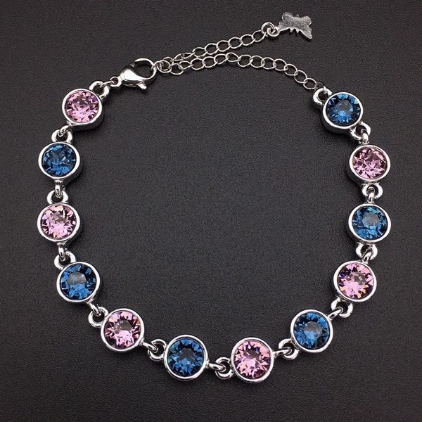 Picture of Attractive Platinum Plated Small Fashion Bracelet with Unbeatable Quality