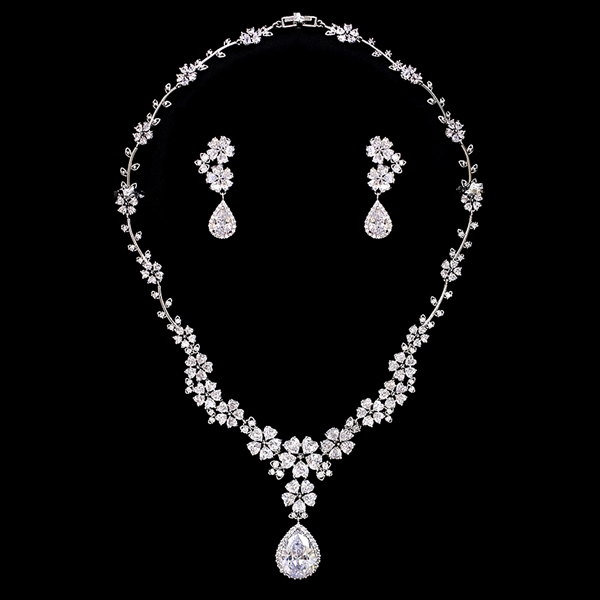 Picture of Most Popular Cubic Zirconia White 2 Piece Jewelry Set for Girlfriend