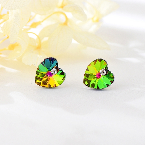 Picture of Stylish Small Green Stud Earrings