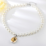 Show details for Zinc Alloy Yellow Pendant Necklace with Unbeatable Quality