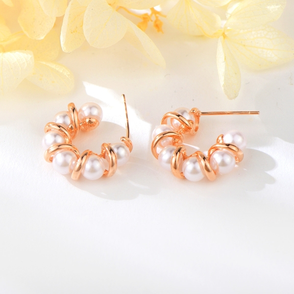 Picture of Low Price Rose Gold Plated 925 Sterling Silver Small Hoop Earrings from Trust-worthy Supplier