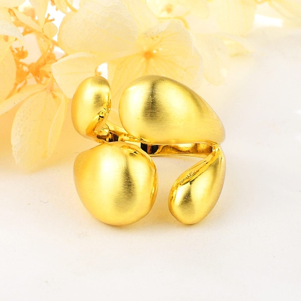 Picture of Brand New Gold Plated Zinc Alloy Fashion Ring with Full Guarantee