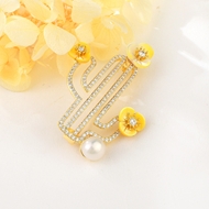 Show details for Party Flowers & Plants Brooche As a Gift